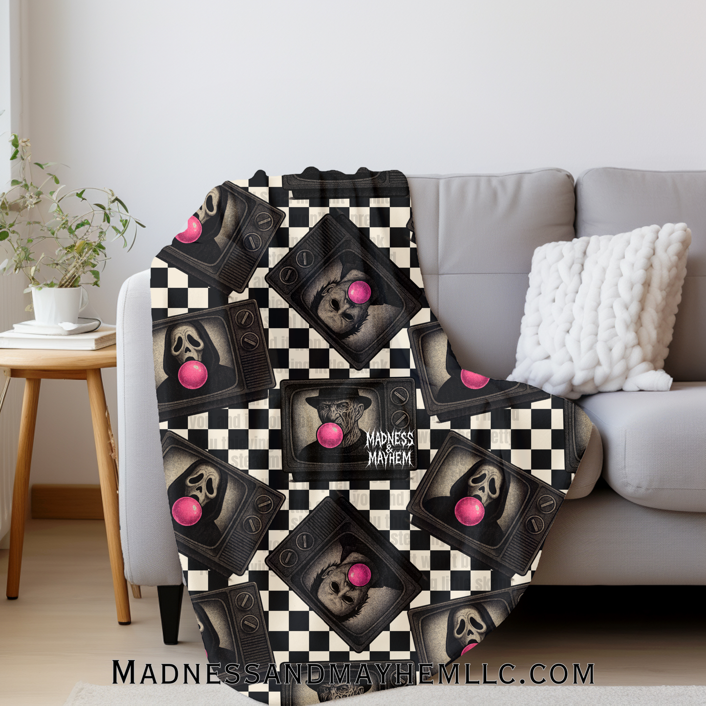 Spooky bubblegum blanket