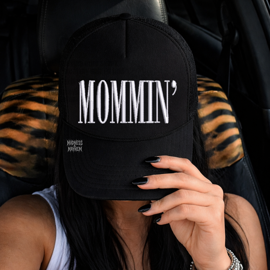 Mommin embroidered Trucker Hat