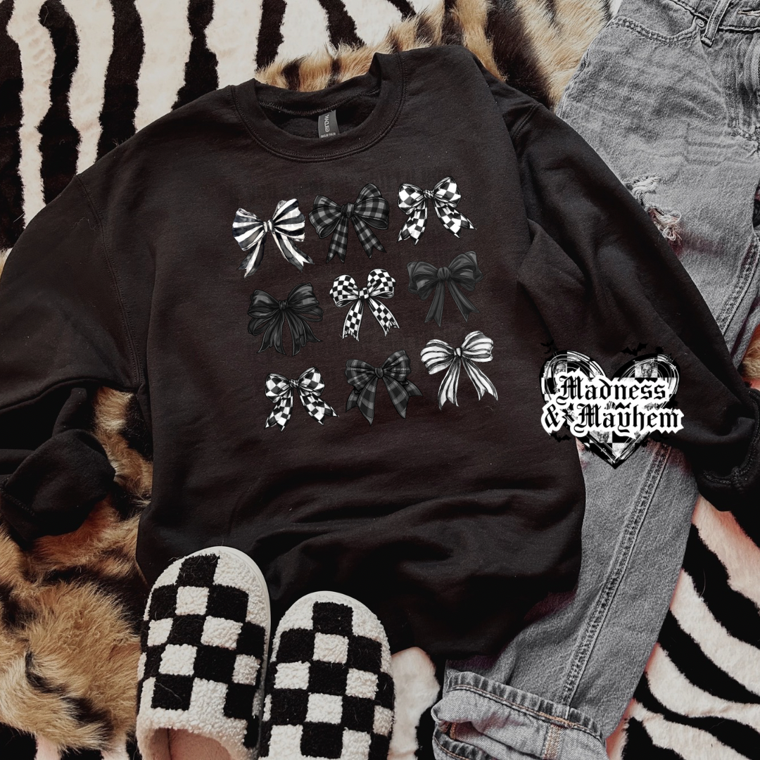 Checkered bow crew neck sweatshirt (finished product)