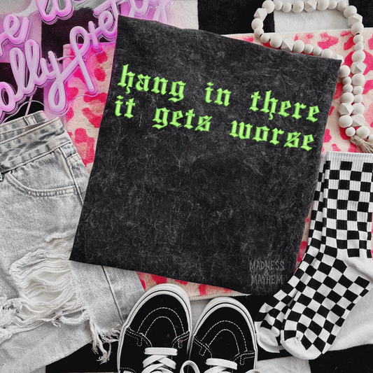 Hang in there Embroidered Mineralwash Tshirt