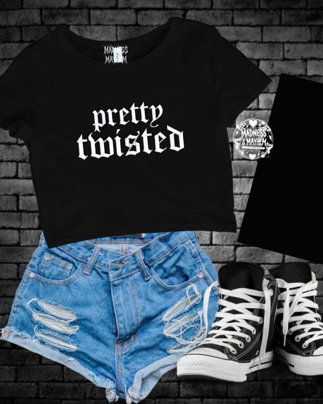 Pretty twisted embroidered cropped tee