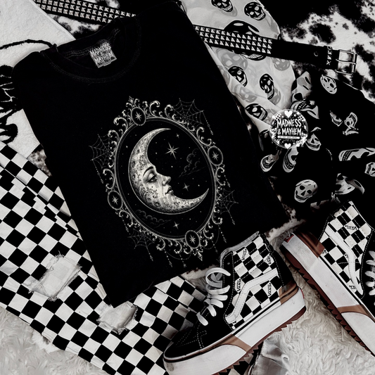 Moon frame tshirt