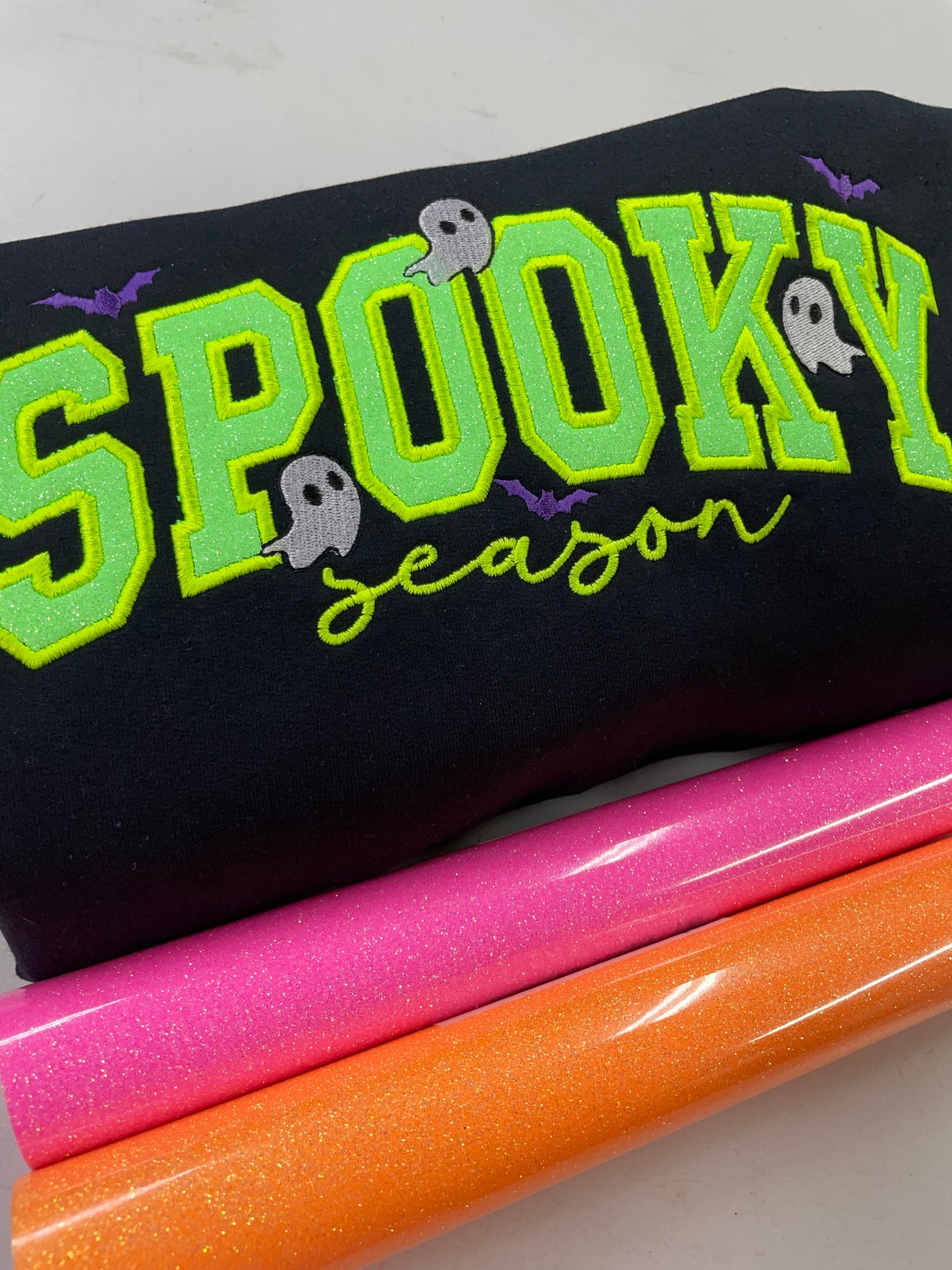 Spooky season (tshirt, hoodie & sweatshirt options)