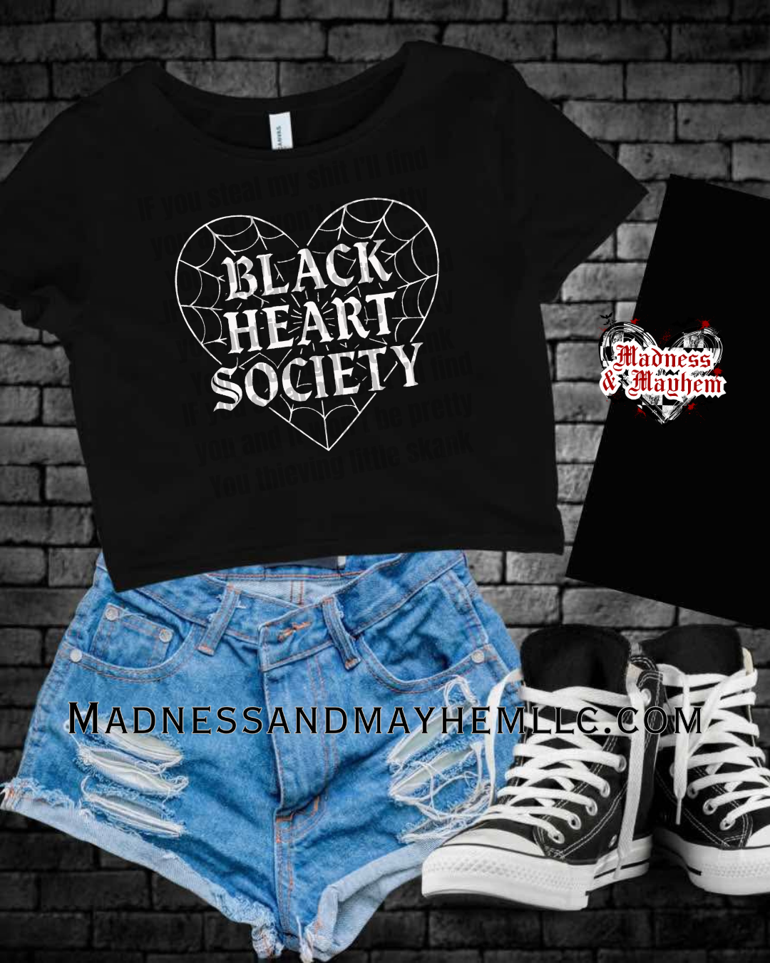 Black hearts Cropped Tee